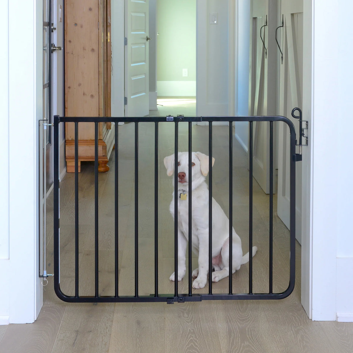 Adjustable Aluminum Baby Gate J3948