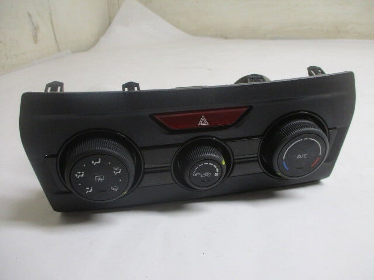 Pre-Owned Subaru Impreza Manual Climate AC Heater Temperature Control C47161