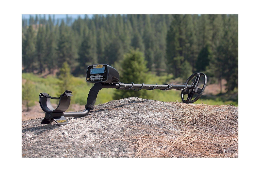 Waterproof Metal Detector with Headphones and Pinpointer K63797