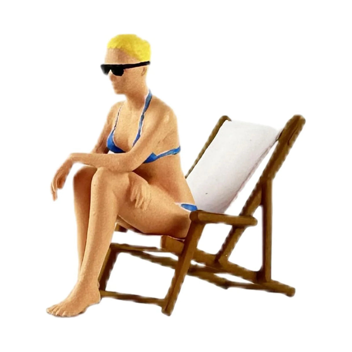1/64 Resin Hand Painted Lounge Chair Model V693
