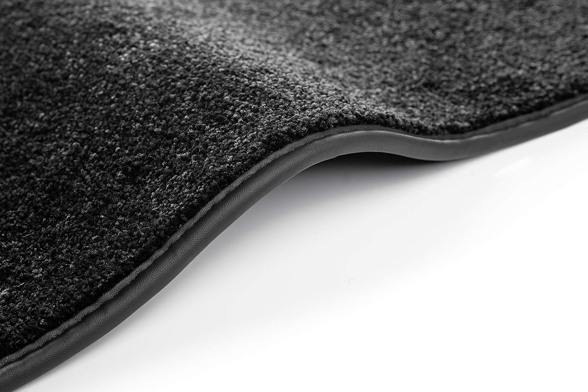 Black Custom Fit Car Floor Mats J20893