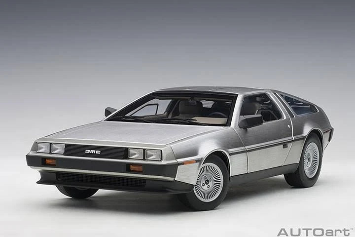 Satin Silver 1/18 Model Car F993693