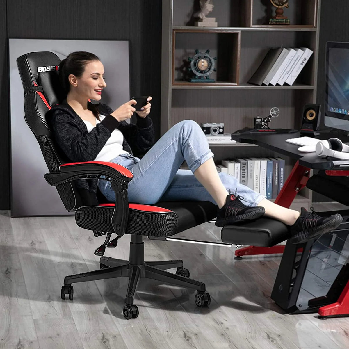 Gaming Chair with Footrest and Massage G164087