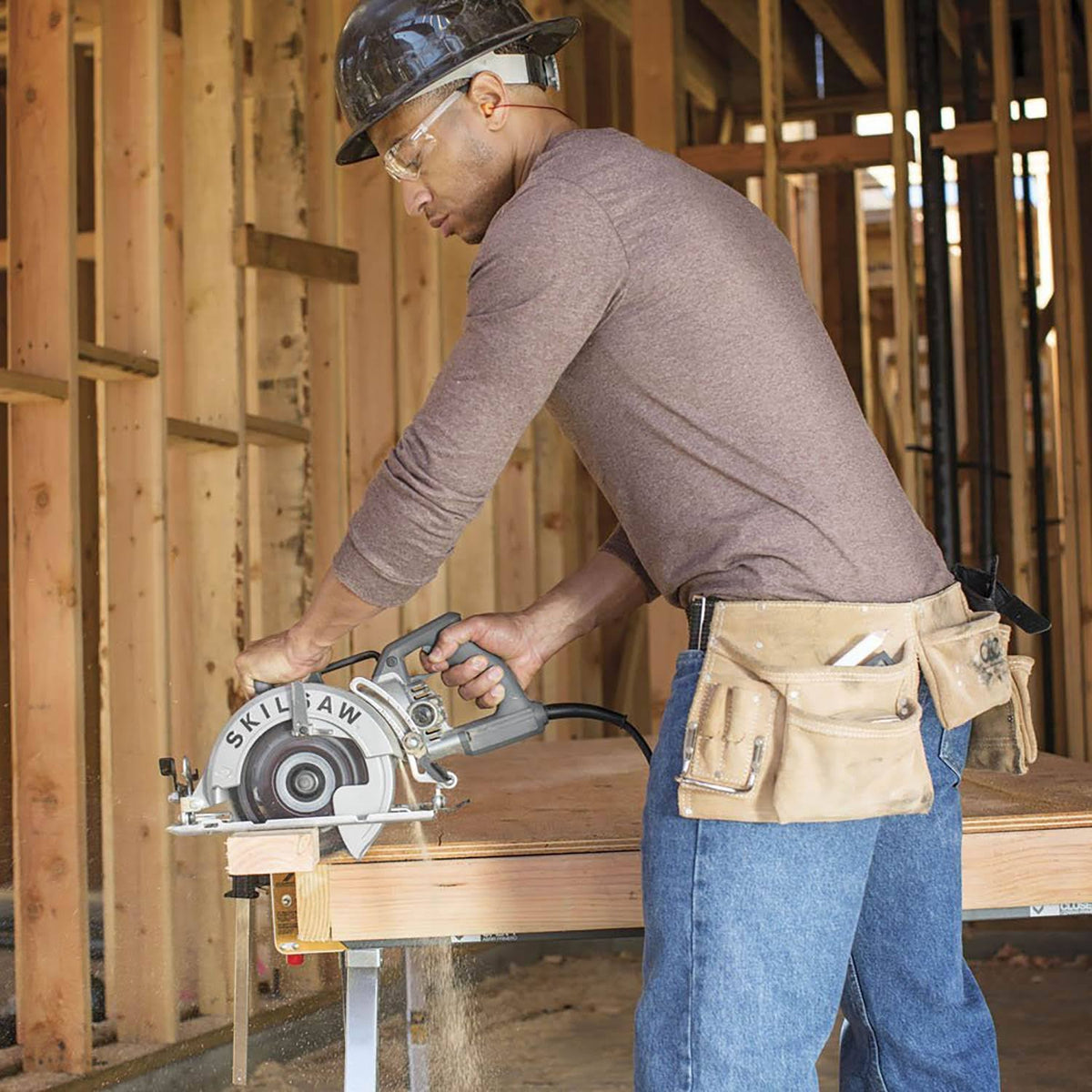 7-1/4x22 Worm Drive Circular Saw N191303