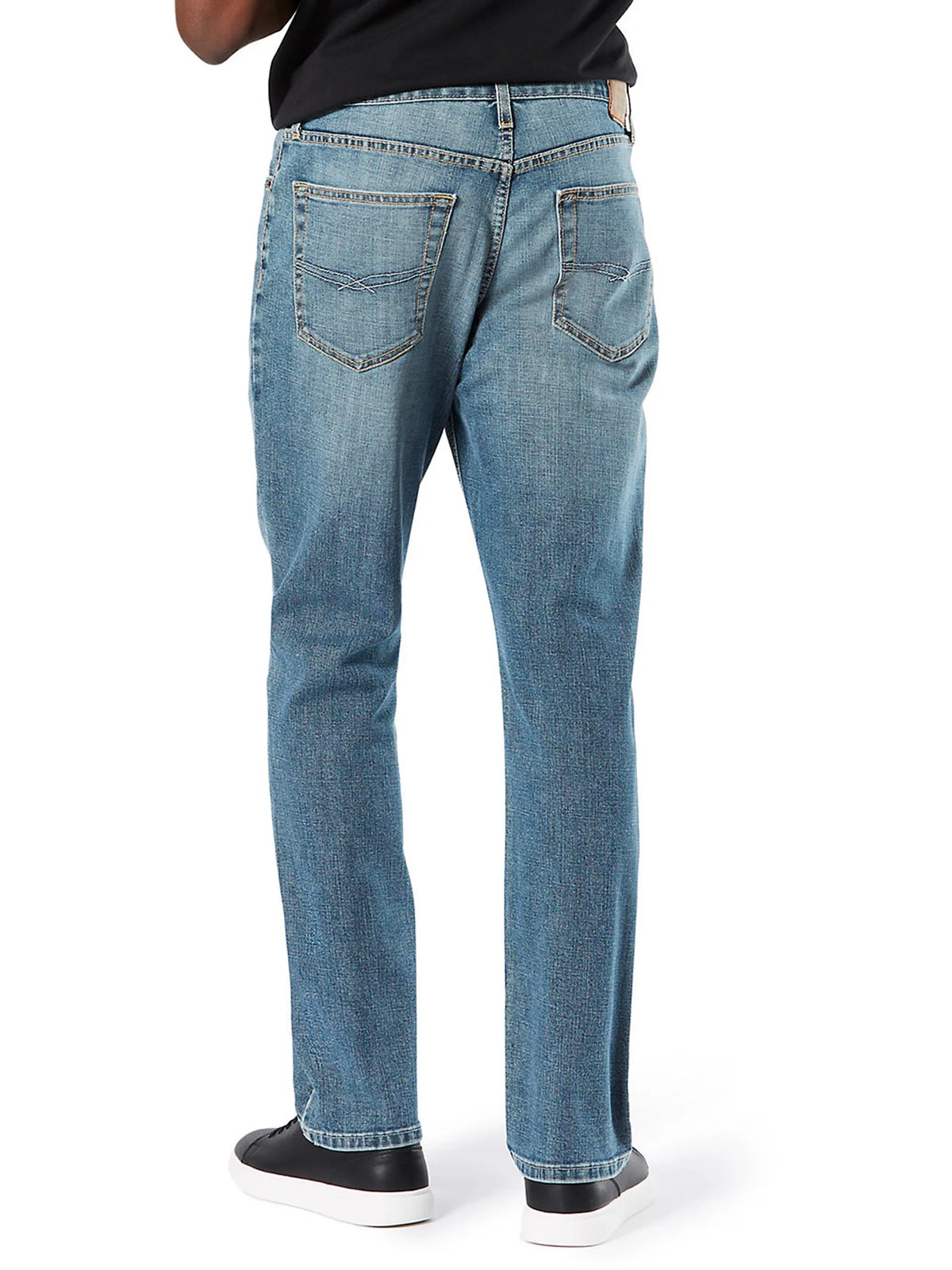 Athletic Fit Jeans J731