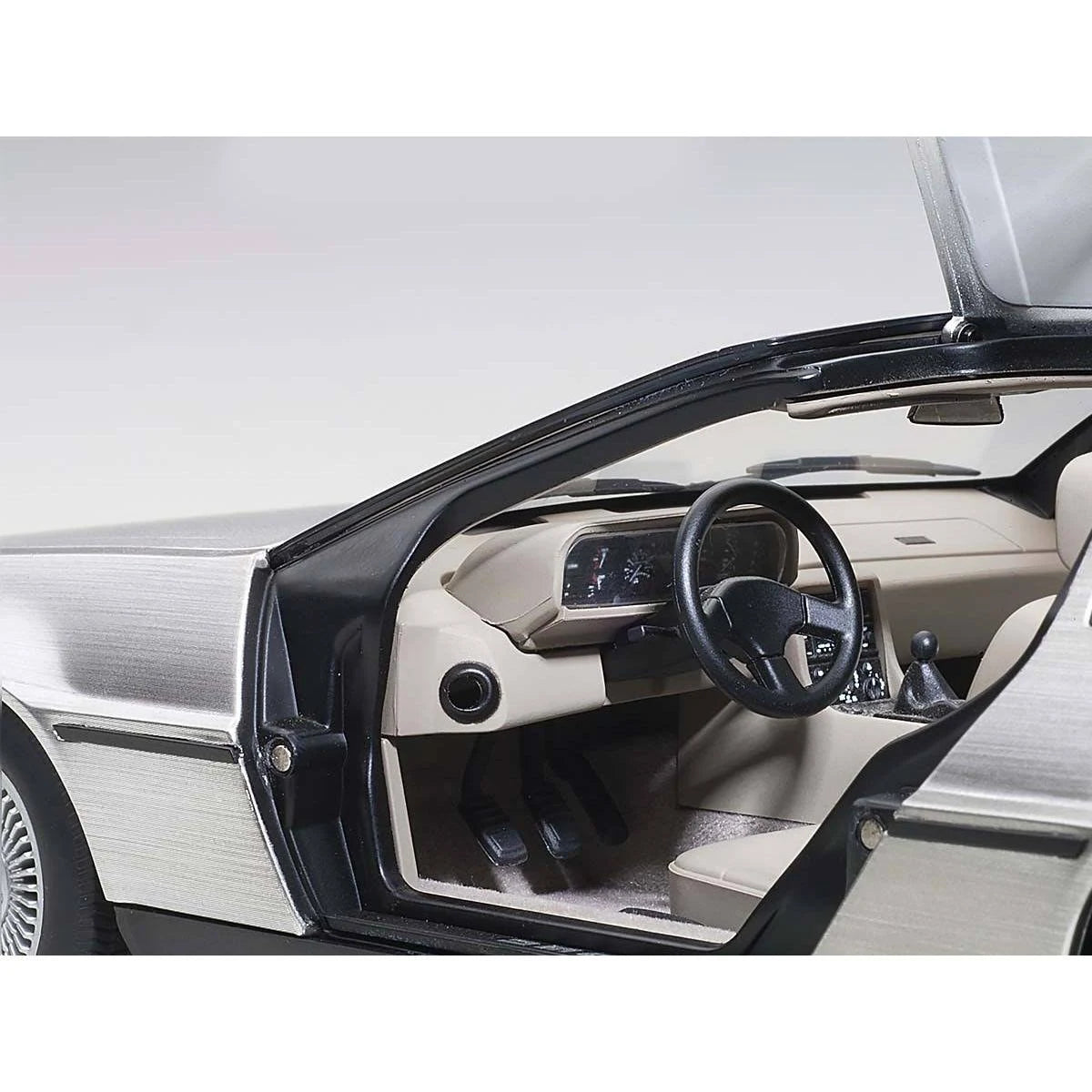 Satin Silver 1/18 Model Car F993693