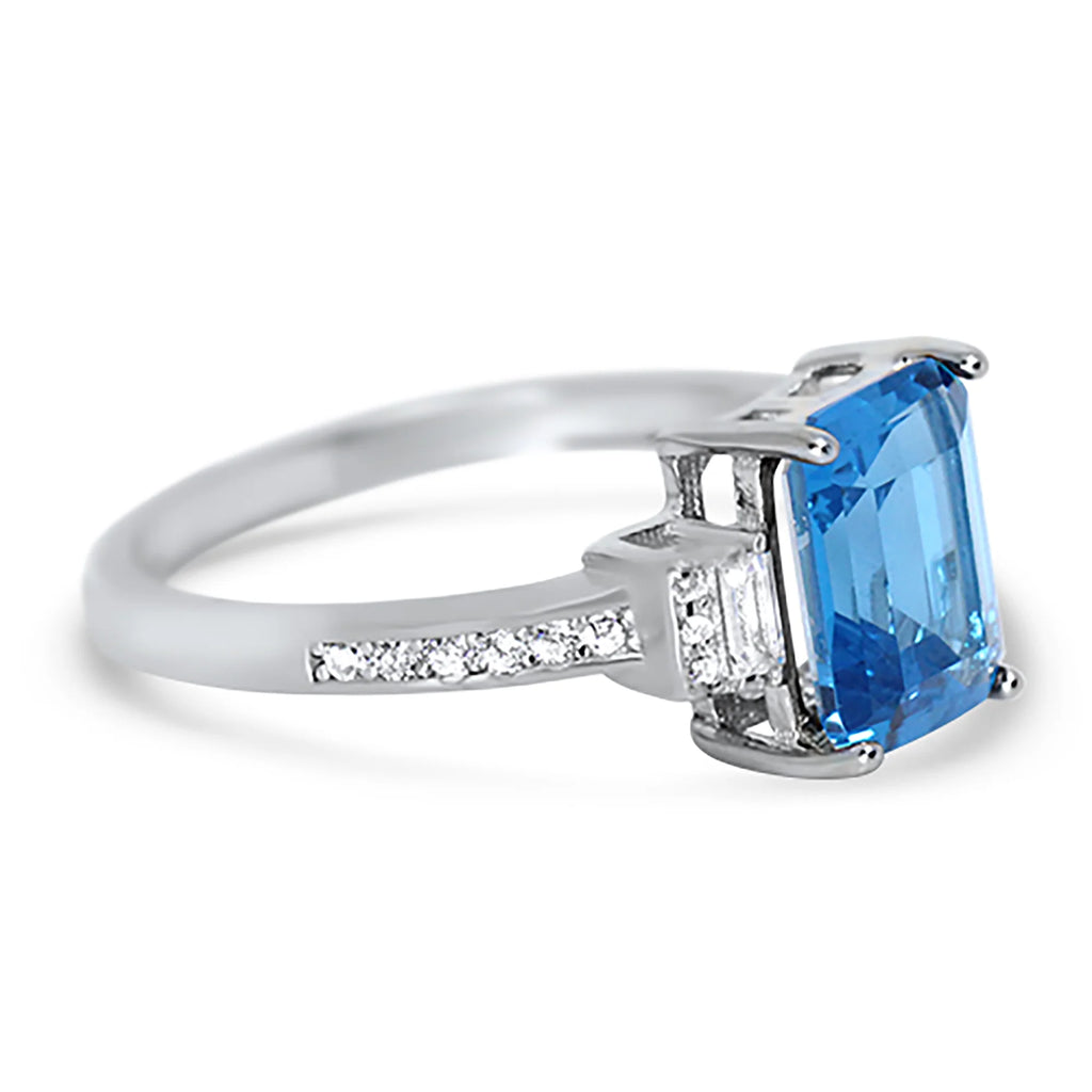 Sterling Silver Simulated Blue Topaz Ring Size 7 C44512
