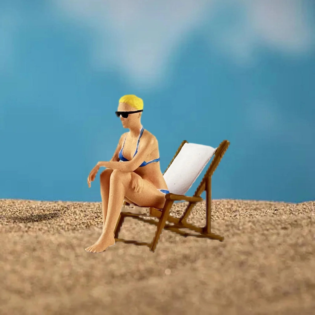 1/64 Resin Hand Painted Lounge Chair Model V693