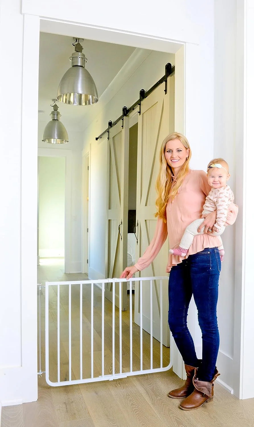 Adjustable Aluminum Baby Gate J3948
