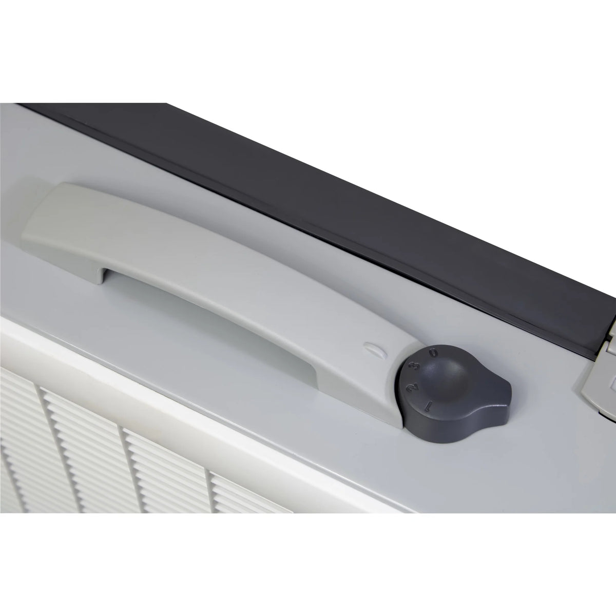 White 3-Speed 2-in-1 Box Fan and Air Purifier G377611