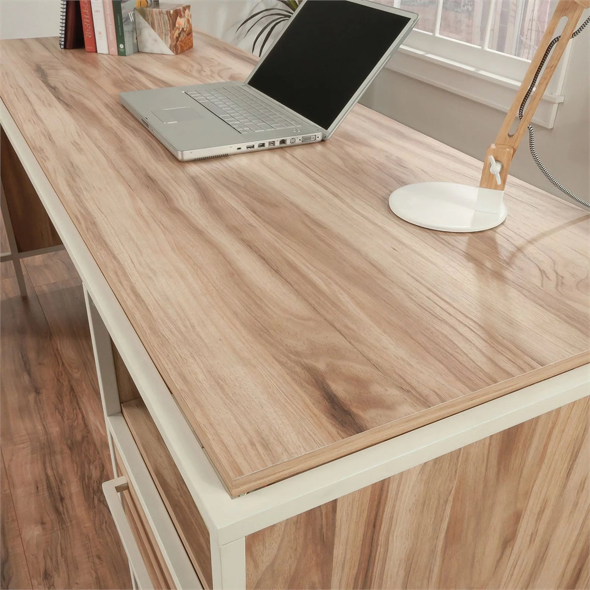 Engineered Wood L-Desk U7444