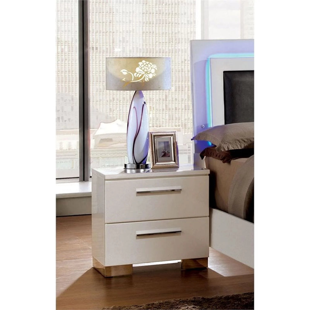 Glossy White Wood Bedroom Set King J28994