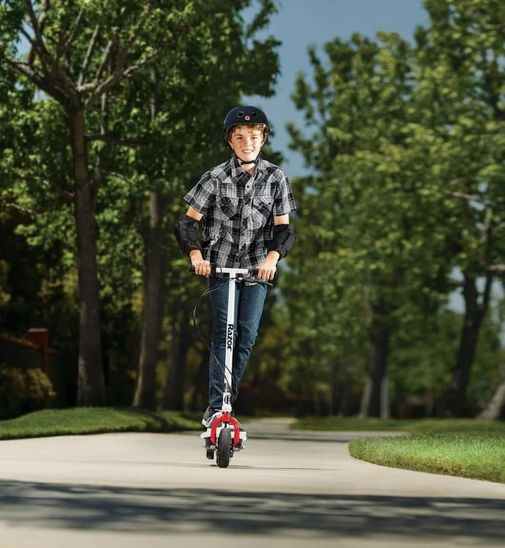White Electric Scooter with 8" Pneumatic Front Tire C15936